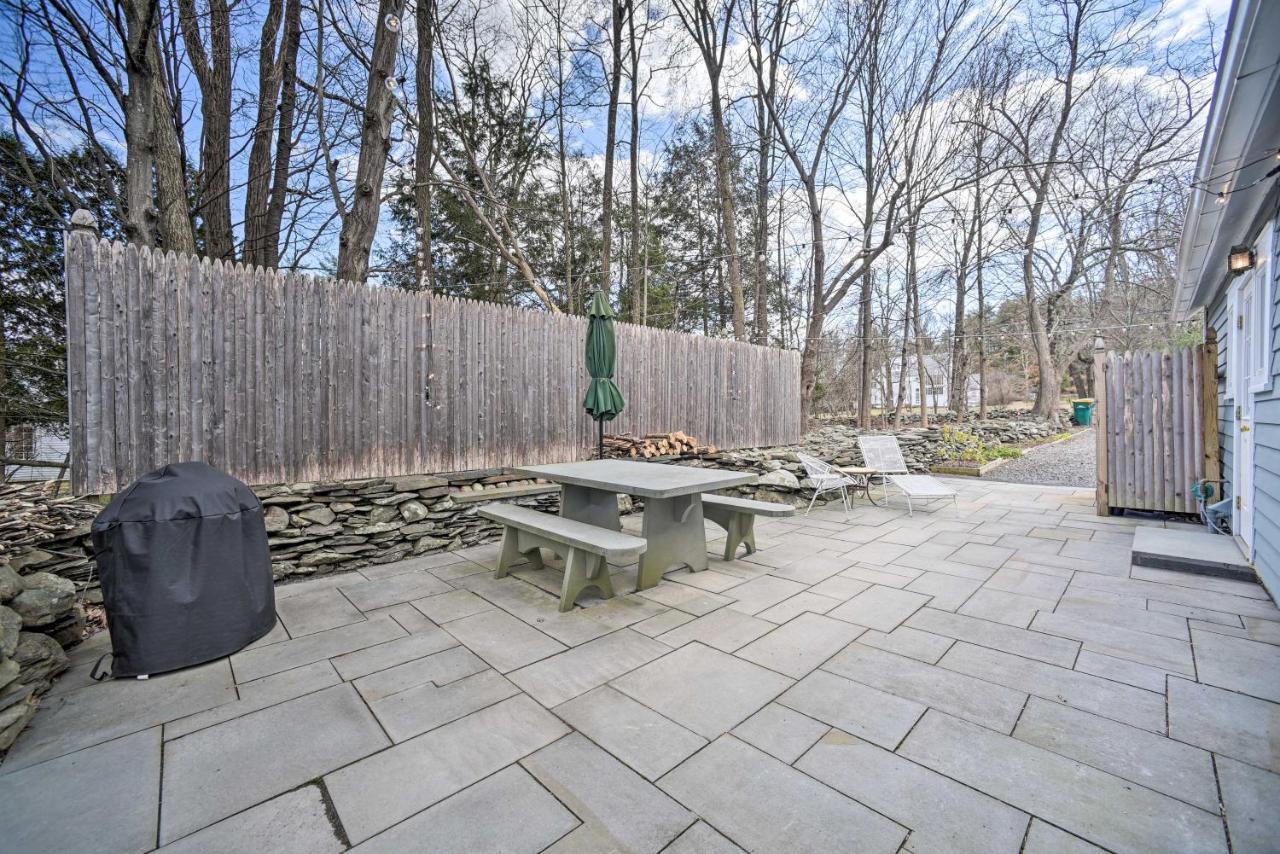 Charming Cottage With Yard - 2 Mi To Tinker St! Вудсток Экстерьер фото