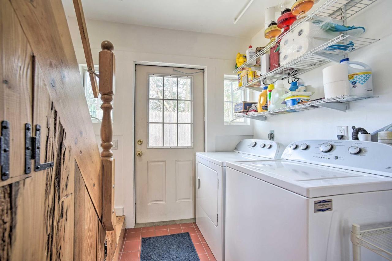 Charming Cottage With Yard - 2 Mi To Tinker St! Вудсток Экстерьер фото