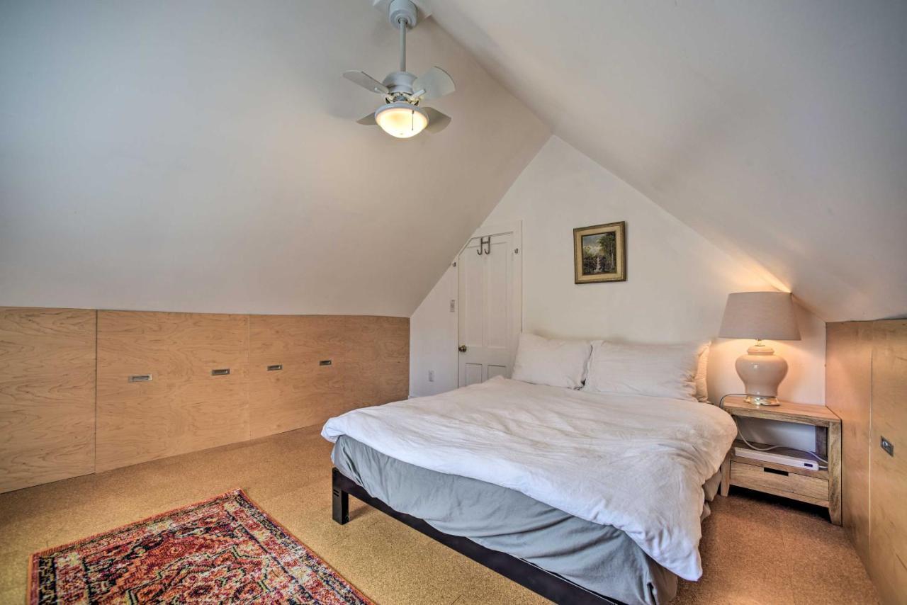 Charming Cottage With Yard - 2 Mi To Tinker St! Вудсток Экстерьер фото